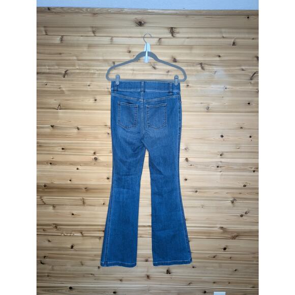 Spanx Jeans Womens Medium Blue Flare Leg Medium Wash - Picture 4 of 10